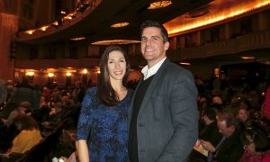 Real-Estate Agent is Sold on Shen Yun