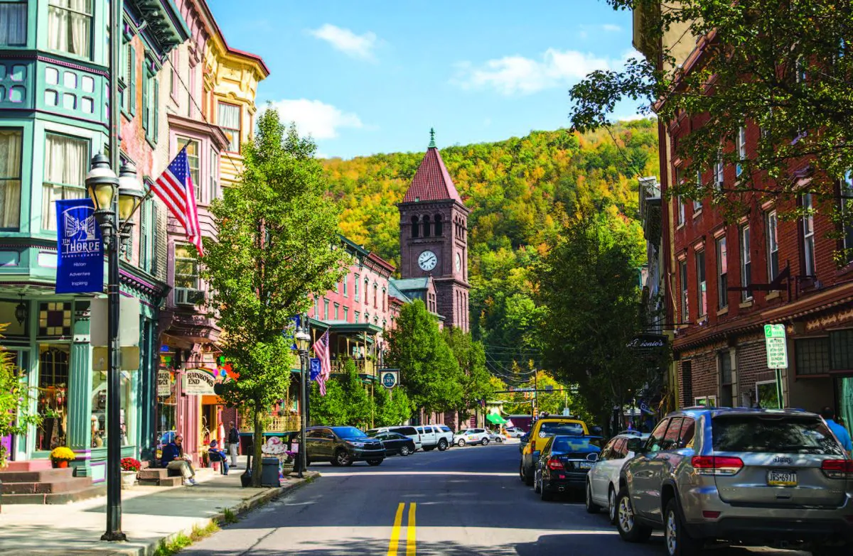 The town of Jim Thorpe in Pennsylvania in this file photo. Access to capital for Main Street businesses is a challenge due to existing regulatory overhang, say experts. (SAMIRA BOUAOU/THE EPOCH TIMES)