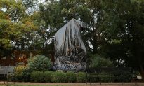 Judge Orders Covers Removed From Confederate Statues in Charlottesville, Virginia