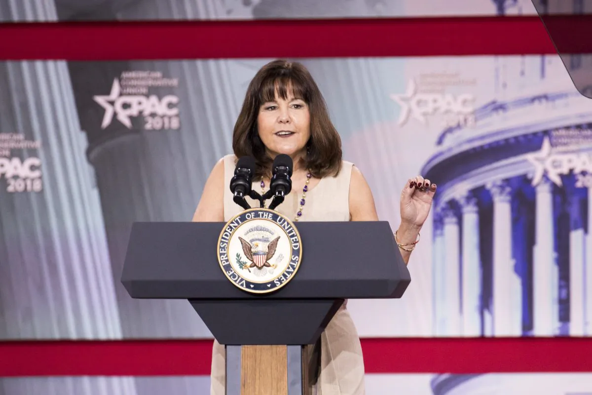 Karen Pence introduces her husband Vice President Mike Pence during CPAC 2018 in National Harbor, Md., on Feb. 22, 2018. (Samira Bouaou/The Epoch Times)
