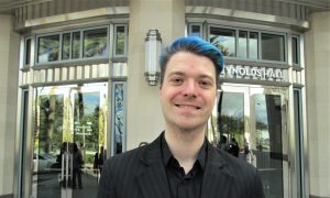 Shen Yun’s Vibrant Colors, Digital Backdrops Dazzle Artist