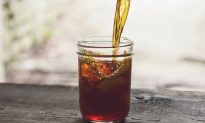 What Is Kombucha and How Do the Health Claims Stack Up?