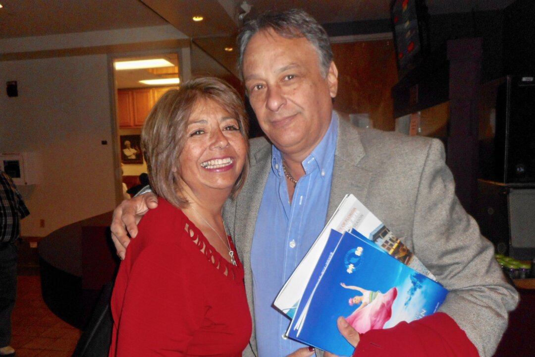 Gus Alverino his wife, Cyntia, attended the Shen Yun performance at the Curtis M. Phillips Center for the Performing Arts, in Gainesville, Fla., on March 14, 2018.  (Edie Bassen/The Epoch Times)