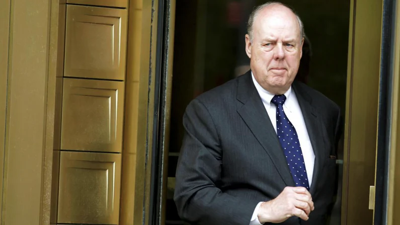 Lawyer John Dowd exits Manhattan Federal Court in New York on May 11, 2011. (Reuters/Brendan McDermid/File Photo)