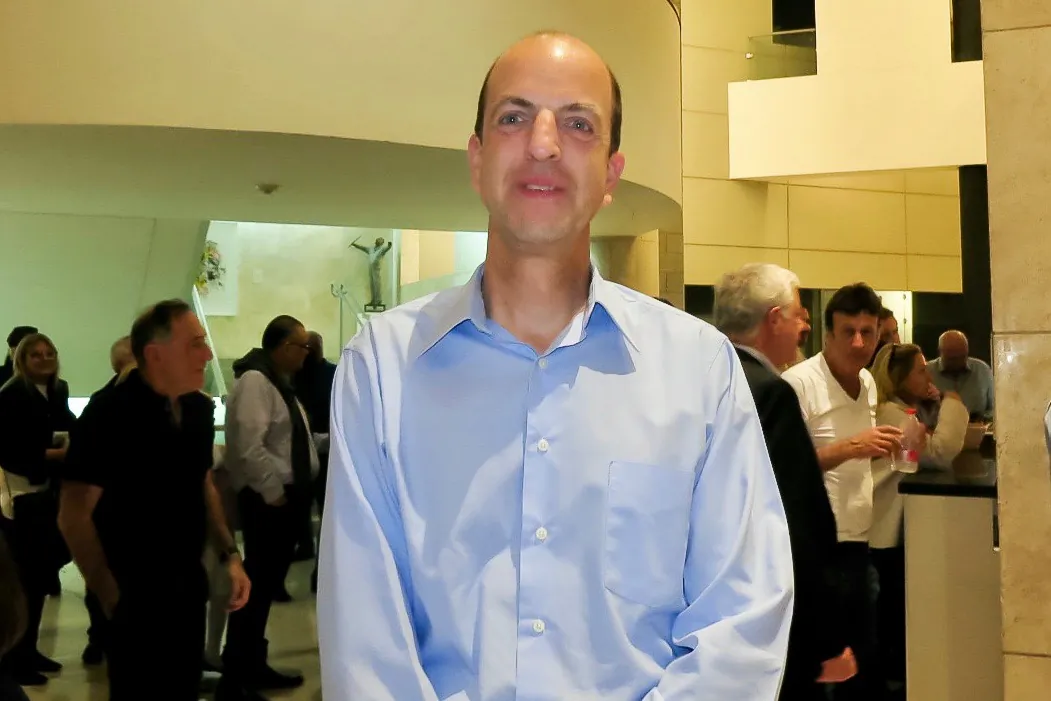 Guy Steinberg enjoyed Shen Yun Performing Arts at The Opera House in Tel Aviv on March 25, 2018. (Sally Sun/The Epoch Times) 