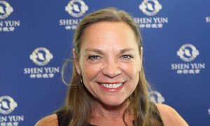 Figure Skating Coach Wishes Every Member of Her Team Were at Shen Yun