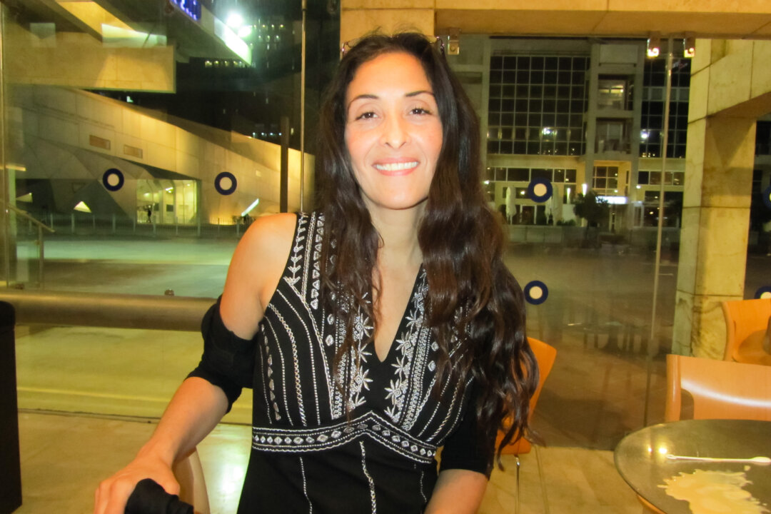 Singer Shira Golan enjoyed Shen Yun Performing Arts at The Opera House in Tel Aviv, Israel, on March 25, 2018. (The Epoch Times)