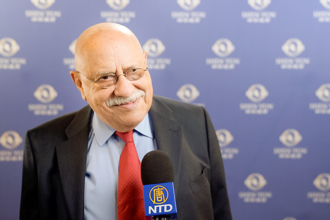 Prominent Argentine-born Israeli clarinetist Giora Feidman, who specializes in klezmer music, enjoyed Shen Yun Performing Arts at The Opera House in Tel Aviv, Israel, on March 26, 2018. (NTD Television)