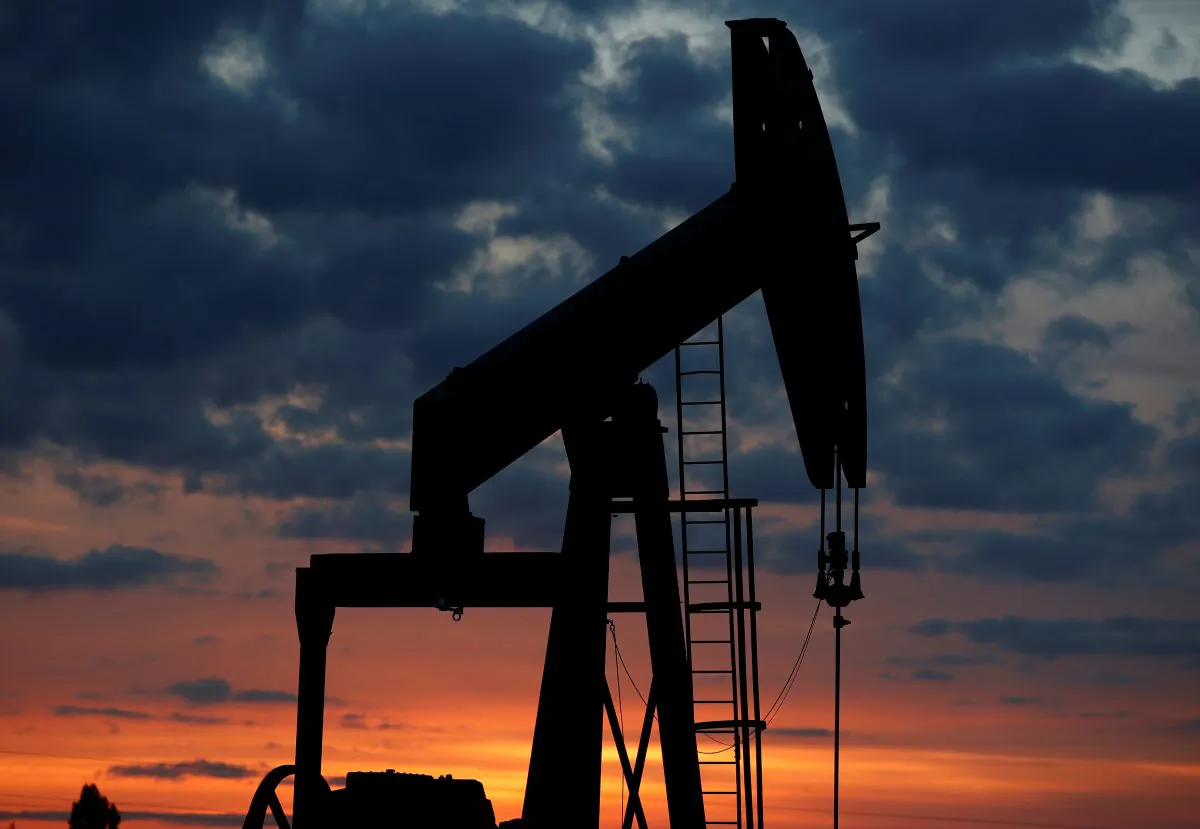 A file photo of an oil pump. (Reuters/Christian Hartmann)