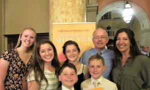 Shen Yun’s Orchestra ‘Makes Me Feel Happy,’ Theatergoer Says