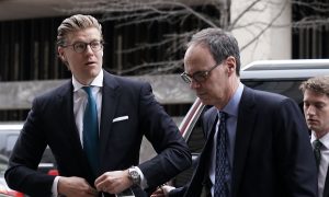 Dutch Lawyer 1st to Get Prison Time in Mueller Probe, Charges Unrelated to Trump Campaign