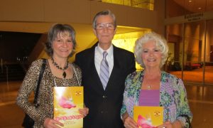 Writer Finds Shen Yun’s Digital Backdrop Astounding