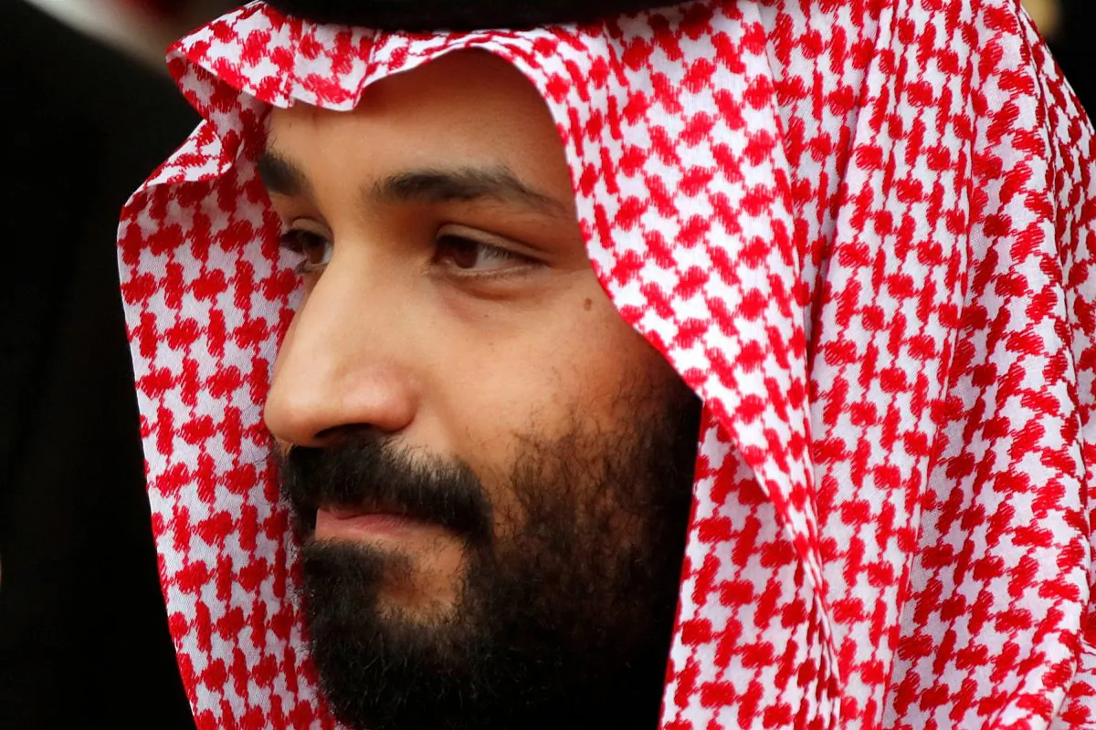 Saudi Arabia's Crown Prince Mohammed bin Salman leaves the Hotel Matignon in Paris, France, April 9, 2018. (Reuters/Charles Platiau)