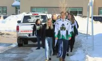 Hockey Moms Urge Canadians to Join Jersey Day: ‘We Are All One Team’