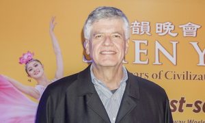 Senior VP Glad to See Shen Yun Thriving