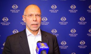 Councilor Says He Felt Calmed and at Peace at Shen Yun