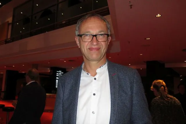 Dr. Wolfgang Winkler, a medical specialist, attended the Shen Yun performance at the Musical Theater Bremen on April 13, 2018. (NTD Television)