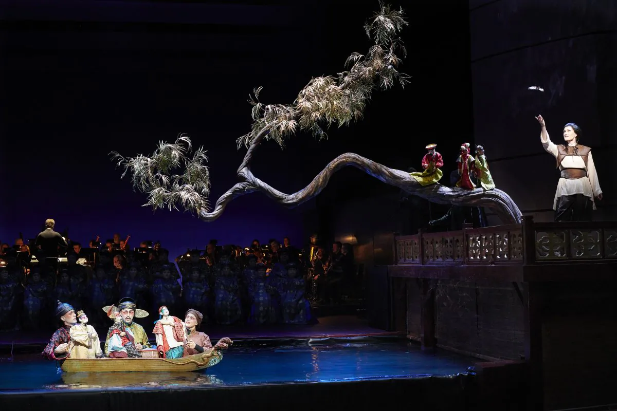 A scene from the Canadian Opera Company's production of "The Nightingale and Other Short Fables." (Michael Cooper)