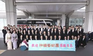 The Shen Yun International Company Lands in Japan
