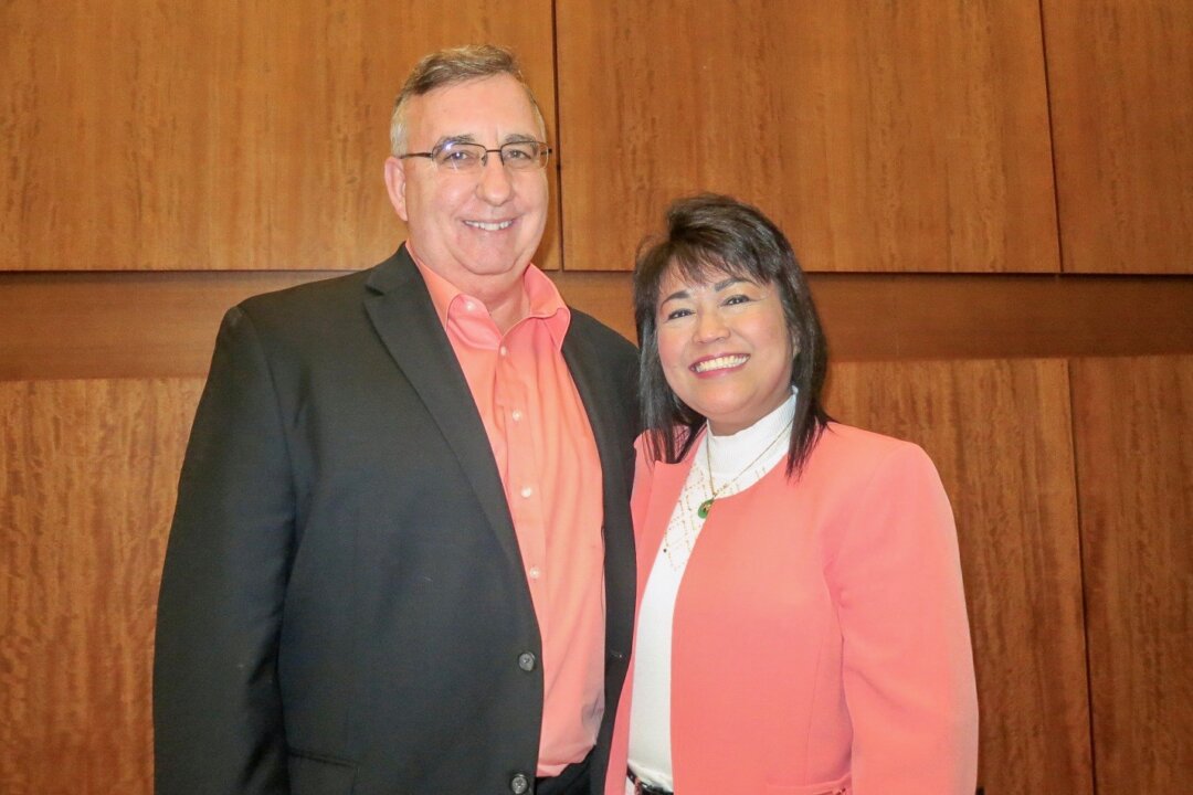 David Crabtree and his wife, Marriane, attended Shen Yun's evening performance at the Montgomery Performing Arts in Montgomery, Ala., on April 17, 2018. "I really fall in love with all of these colors," said Mrs. Crabtree. (Sally Sun/The Epoch Times)