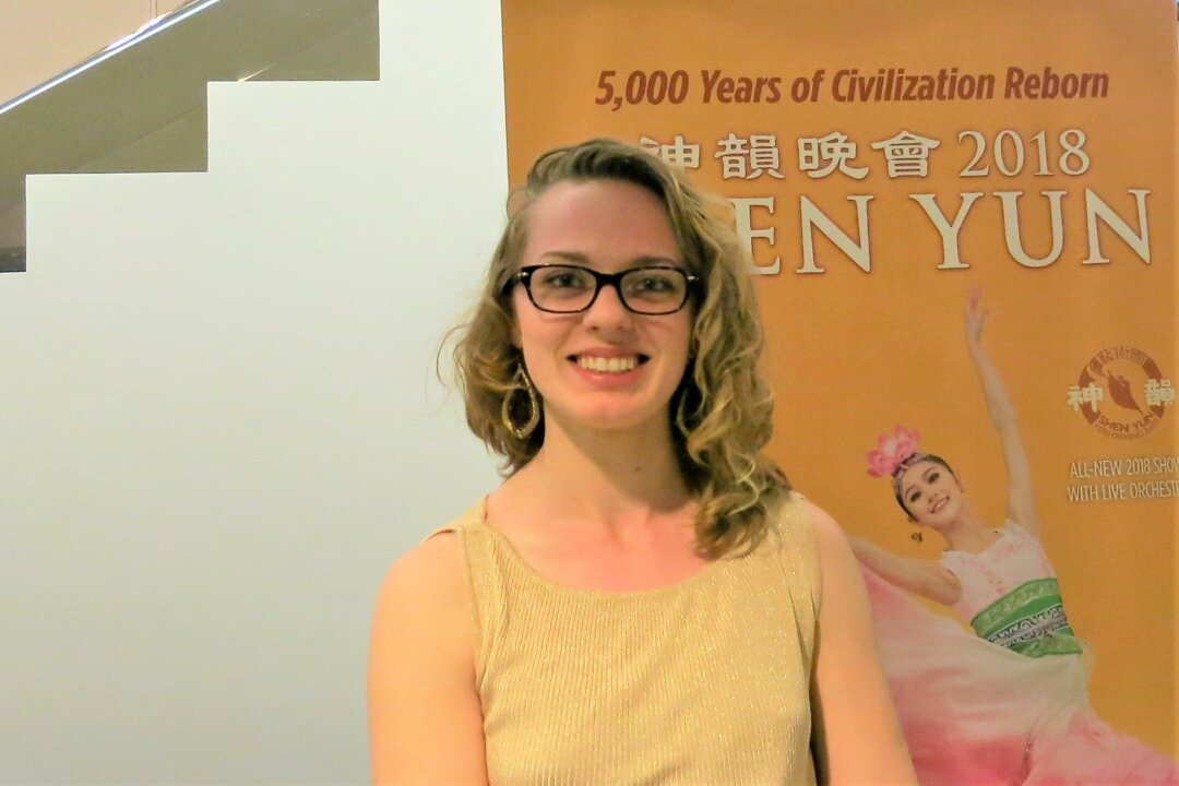 Isabel Gilmore-Farmer, a musician and student, enjoyed the Shen Yun performance at Performing Arts Center San Luis Obispo in San Luis Obispo, Calif., on April 17, 2018. (Michael Ye/Epoch Times)