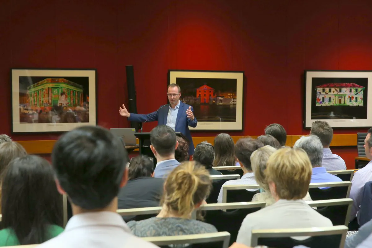 NSW Green MLC David Shoebridge hosts screening of “Harvested Alive” at NSW Parliament House on April 11, 2018. (Linda Zhang/The Epoch Times)