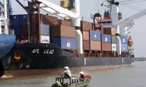 Two Men In Sampan Accident Near Wang Lang Island Suspected of Illegal Entry to Hong Kong
