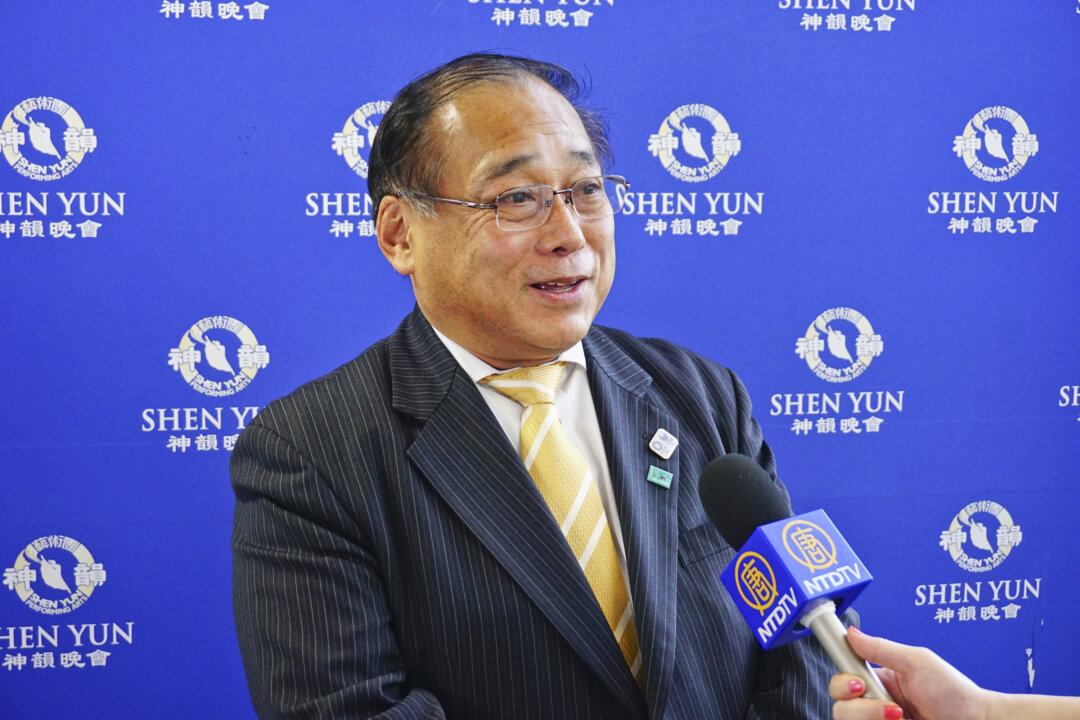 Teruyuki Yamamoto attended Shen Yun's matinée performance at the Nagoya Congress Center, in Nagoya, Japan, on April 26, 2018. (Lu Yong/The Epoch Times)