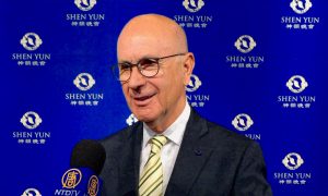 Former Chairman of the Foreign Affairs Commission: Shen Yun, ‘a performance to recommend’