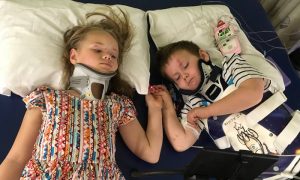 This Heartbreaking Photo of Siblings After an Accident Is Moving Thousands—Here's the Sad Reason Why