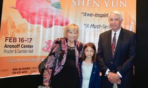Shen Yun Great in Every Way, Cincinnati Theatergoer Says