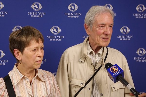 Touched by Shen Yun: Former Ballet Dancer in Tears