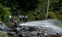Video: Victims Rushed From Scene of Cuba Plane Crash