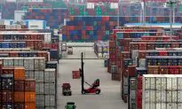 US, China Putting Trade War on Hold, Says US Treasury Secretary