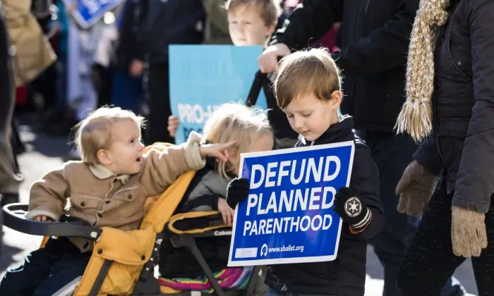 Trump Administration Announces Cuts to Planned Parenthood Funding