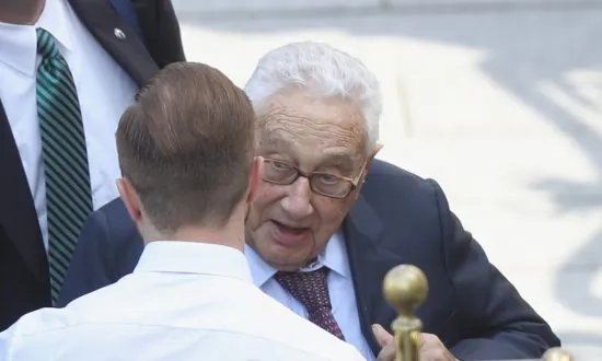 Politicians and Heads of Industry Meet at Secretive Bilderberg Conference in Italy