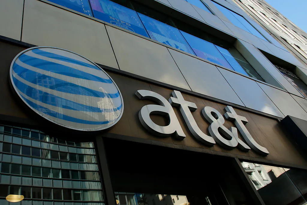 An AT&T store is seen on 5th Avenue in New York on Oct. 23, 2016. (Kena Betancur/AFP/Getty Images)