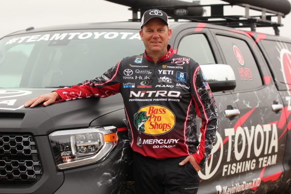 Trick or Treat for Iaconelli at Toyota Texas Bass Classic