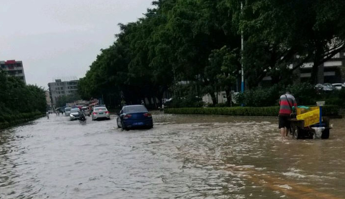 A street flooded in southern China’s Guangdong Province. (RFA)