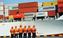 US Goes Ahead With China Tariffs as Dispute Escalates