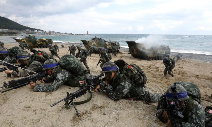 South Korean marines participate in a landing operation referred to as Foal Eagle joint military exercise with U.S, troops on the Pohang seashore on April 2, 2017 in Pohang, South Korea. (Chung Sung-Jun/Getty Images)