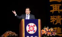 Founder of Falun Gong Speaks at Conference
