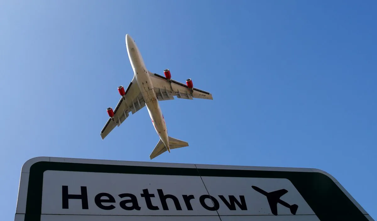 An aircraft takes off from Heathrow airport in west London, on Sept. 2, 2014. (Andrew Winning/Reuters)