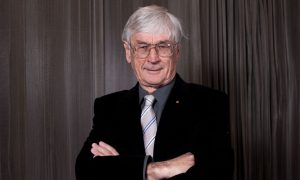 Dick Smith Foods Closing Down, Smith Blames Aldi–Is Aldi at Fault?