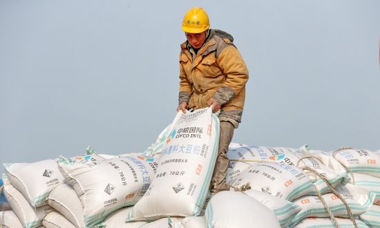 China Drops Tariffs on Animal Feed From Asian Countries as US Dispute Escalates