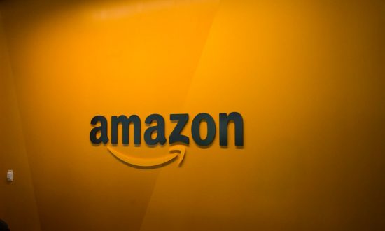 Amazon Makes $1 Billion Splash in Health Care, Buying PillPack