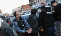 Poll: 84 Percent of Americans Support Turning Illegal Immigrants Over to Authorities