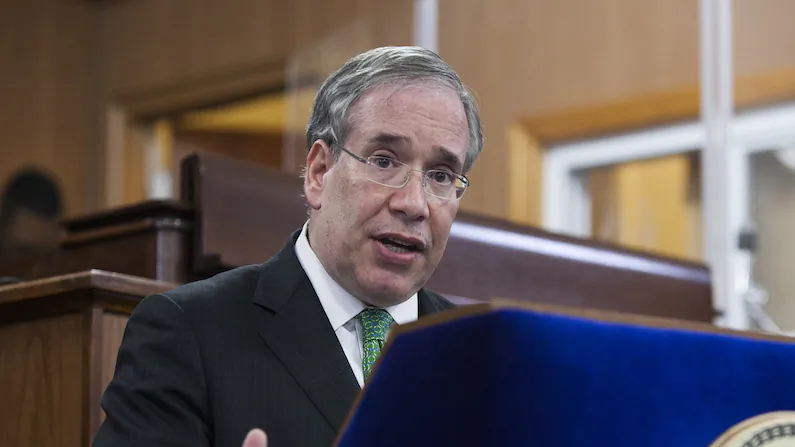 Comptroller Scott Stringer in May 2014. (Samira Bouaou/The Epoch Times)