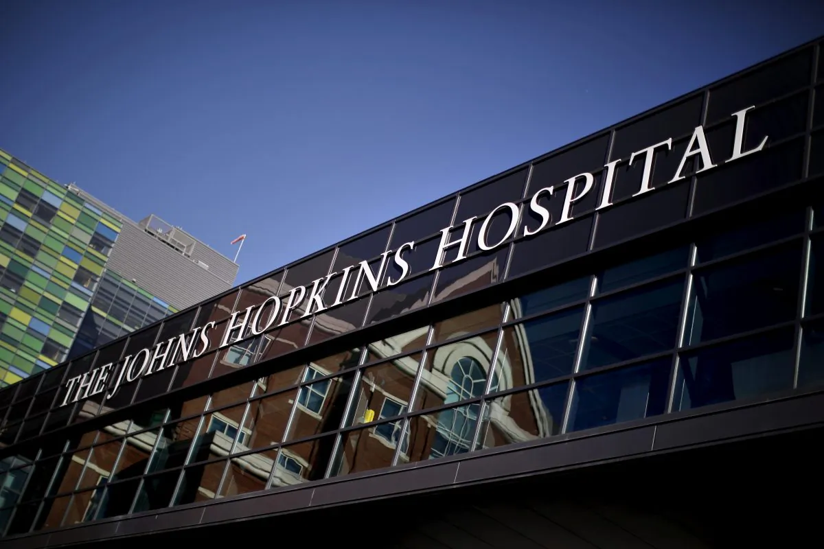 The John Hopkins Hospital is seen at a area near the downtown of Baltimore, Maryland, on Nov. 4, 2015. (Carlos Barria/Reuters)
