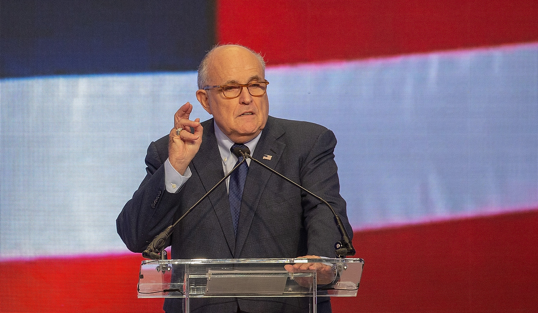 Rudy Giuliani speaks at event